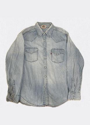Світло-синя джинсова сорочка в стилі вестерн від levi's. стан як на фото