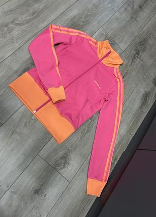 Спортивна кофта adidas яскрава