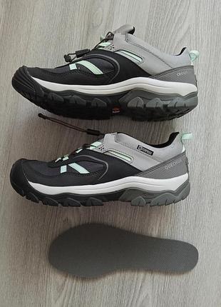 Трекінгові кросівки quechua decathlon crosrock waterproof, розмір 38, нові.