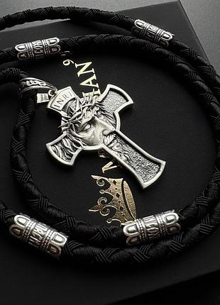 Серебряный крестик и шнурок со вставками из серебра 925 пробы с чернением 846/4+кр0207