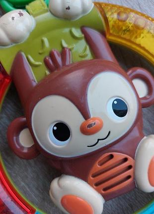 Интерактивная игрушка-погремушка bright starts shake &amp; glow monkey 4