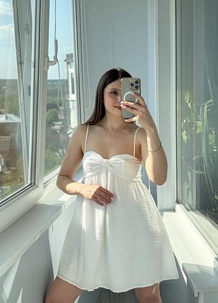 Біла сукня на тонких бретелях завʼязках 1+1=3