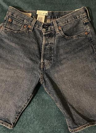 Продам джинсові шорти levi’s 501 original shorts розмір: 29 стан: нові, з біркою матеріал: 100% бавовна  колір: класичний синій дені