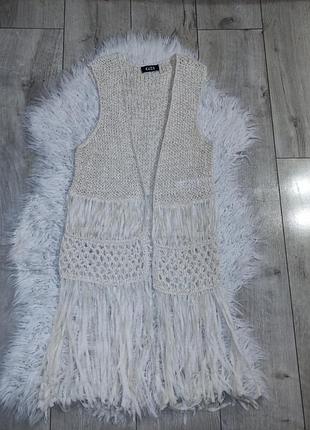 Довгий в'язаний жилет у стилі бохо (кроше)