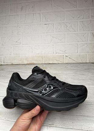 Модные черные кроссовки saucony grid nxt