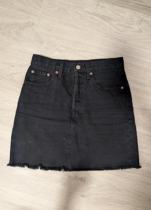 Міні джинсова юбка levi's