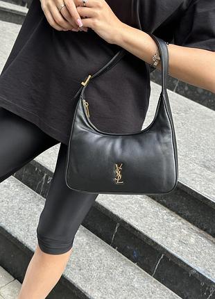 Сумка calypso saint hobo in plunged lambskin laurent black/gold