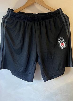 Футбольні шорти adidas besiktas розмір l