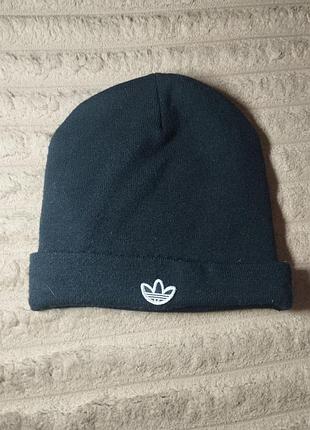 Шапка adidas