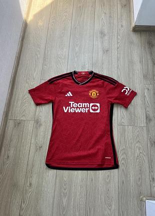 Футболка adidas