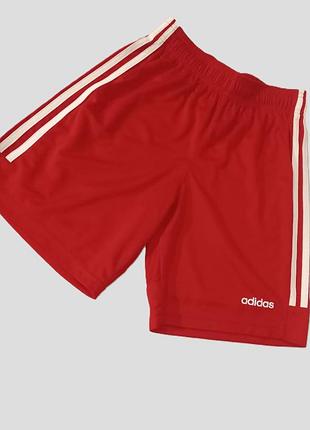 Спортивные футбольные шорты adidas climalite р.13-14 лет/ xs красные