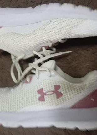 Кросівки жіночі under armour charged pursuit 38 р