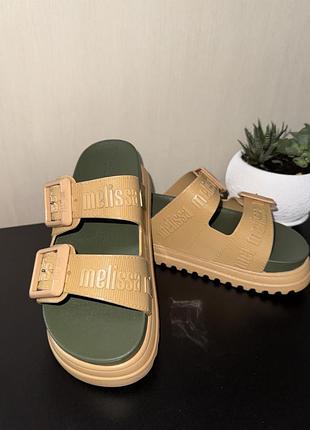 Melissa cross m lover platform бежеві шльопанці 39 розмір