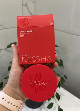 Missha velvet finish cushion spf50+/pa+++  тональний крем-кушон