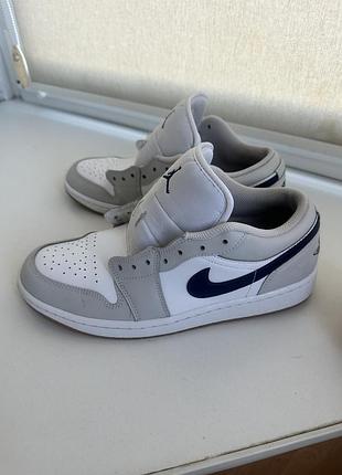 Air jordan 1 low 42,5 27 см