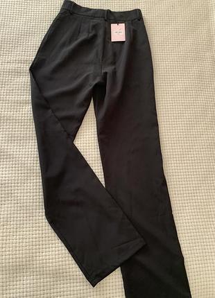 Чорні класичні брюки штани zara bershka h&m
