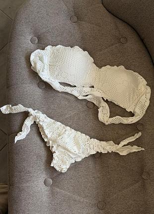 Дуже красивий білий купальник calzedonia