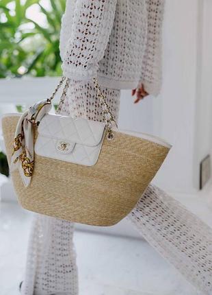 Сумка пляжна шанель chanel нова колекція соломʼяна з білим