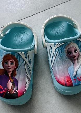 Шльопанці босоніжки  сланці crocs frozen дівчинці c8