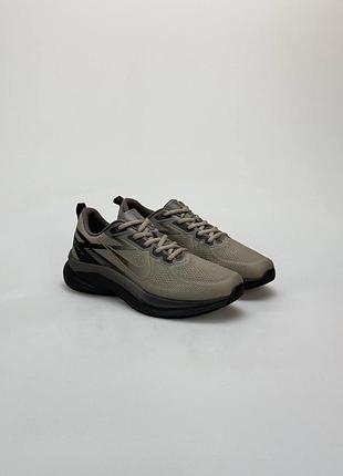 Nike renew khaki black