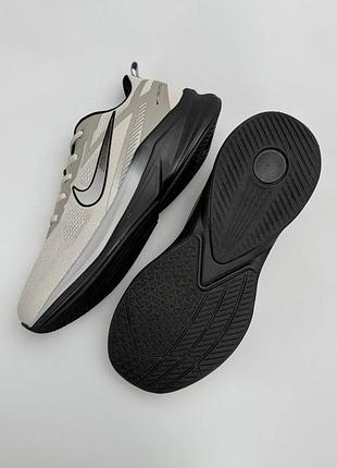 Nike renew light grey black 3