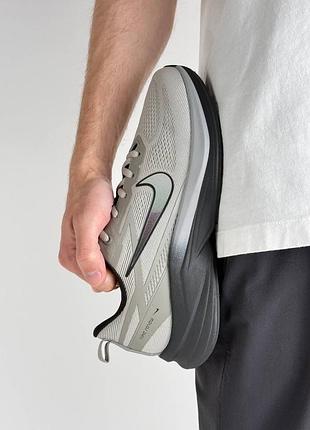 Nike renew light grey black 5