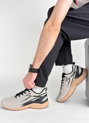 Чоловічі кросівки nike renew light grey beige