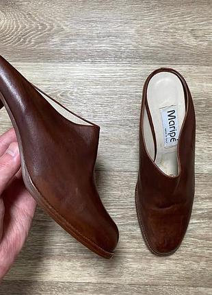 Оригінальні коричневі шкіряні мюлі італійського бренду maripe block mule heel size eu 40.5