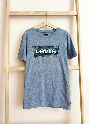 Футболочка на хлопчика від levi’s