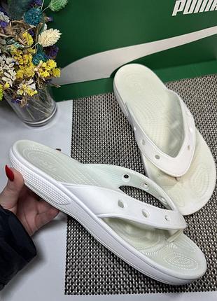 Оригинальные шлепанцы crocs