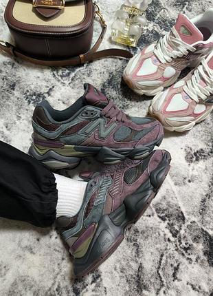 Стильні жіночі кросівки new balance 9060 truffle rich earth