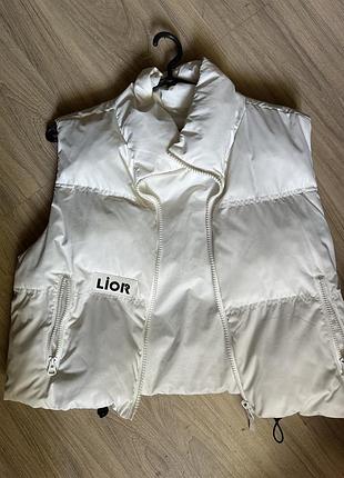 Жилетка lior