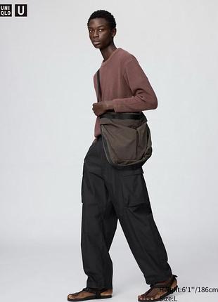 Трендові штани-парашути / карго uniqlo wide-fit parachute pants