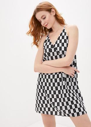 Монограмна міні сукня calvin klein