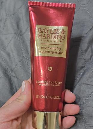 Успокаивающий лосьон для ног baylis &amp; harding midnight fig &amp; pomegranate объемом 125 мл.