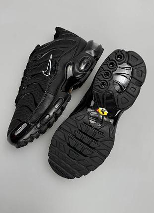Nike air max plus black 3