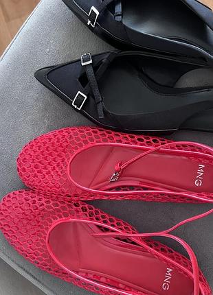 Продам взуття mango, zara. розмір 36. обидві пари 1000 грн