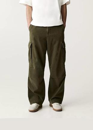 Чоловічі широкі карго штани pull&bear parachute cargo pants