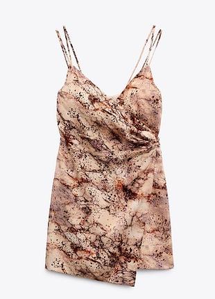 Платье-сарафан zara с атласным принтом xs