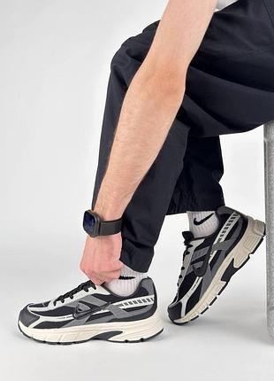 Чоловічі кросівки nike initiator black grey white