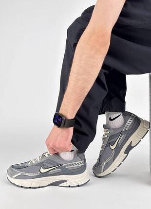 Чоловічі кросівки nike initiator grey white
