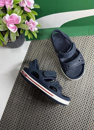 Оригінальні босоніжки сандалі crocs