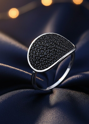 Серебряная кольца 18 р