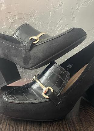 Туфлі бренду marks & spencer