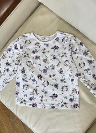 Дуже гарна кофта на дівчинку від h&m 6-8 років ріст 122-128 стан ідеальний в квітковий принт двонитка дов 44.5, шир 36.5, рукав 44