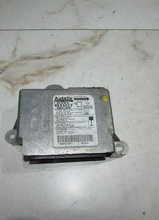 Блок управління airbag 8200411004 renault megane ii 03-09