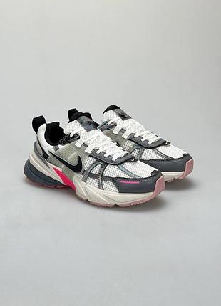 Жіночі кросівки nike v2k run white holographic pink
