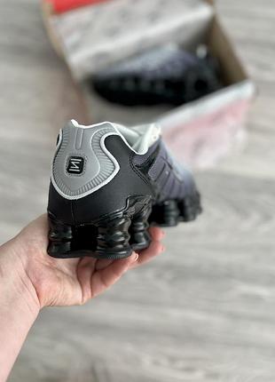 Nike shox silver 5