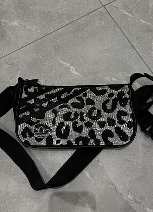 Сумка adidas з блистками/ adidas mini airliner bag silver