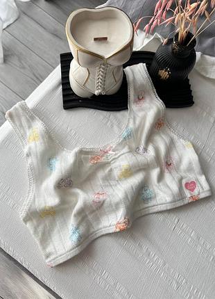 Домашні топи від primark🍬 нові розміри 📌білий з ❤️ вказано xl, але можна на m, l, xl, вільний крій, добре тягнеться  💳349 грн  📌рожевий з 🎀 м 💳349 гр